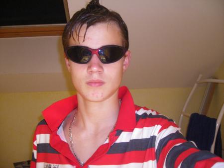 BEAU GOSSE OU PAS AVOU DE JUGER